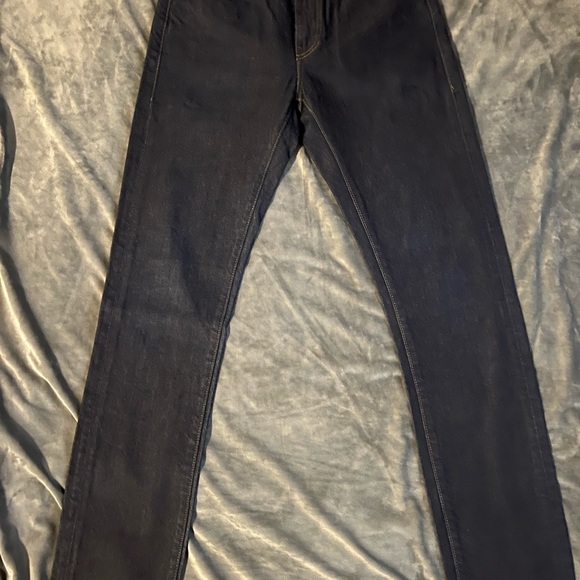 Levi’s made and crafted denim jeans always air dried, and flawlessly perfect!! - Picture 5 of 12